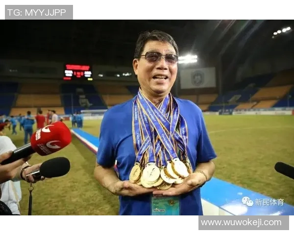 根宝足球基地两位小球星展现天赋 向未来职业生涯迈进